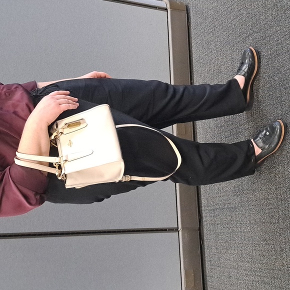 Coach Crosby 21 Carryall Chalk Crossgrain Leather Convertible Satchel  F11925 - Picture 3 of 16